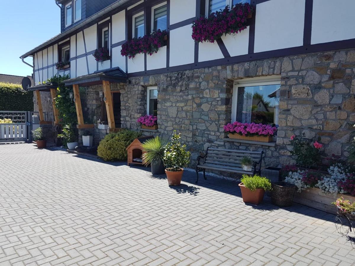 Haus Cornelia II Apartment Simmerath Bagian luar foto